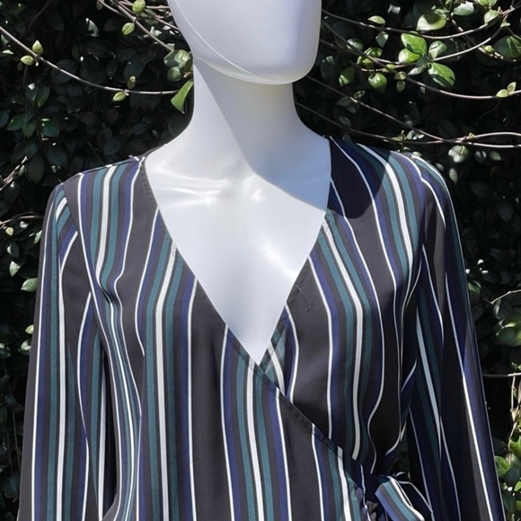 Express Bohemian Wrap Style Stripe Plunge V-Neck Blouse - Picture 3 of 11